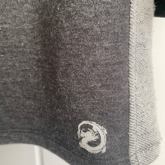 Josie Natori Soft Knit 3/4 Sleeve Top Size Medium - Picture 5 of 6